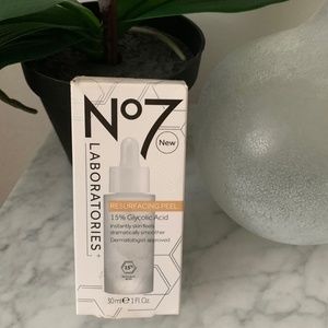 No7 Laboratories Resurfacing Peel 15% Glycolic Acid